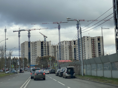 Заемщики не стремятся погасить льготную ипотеку досрочно .