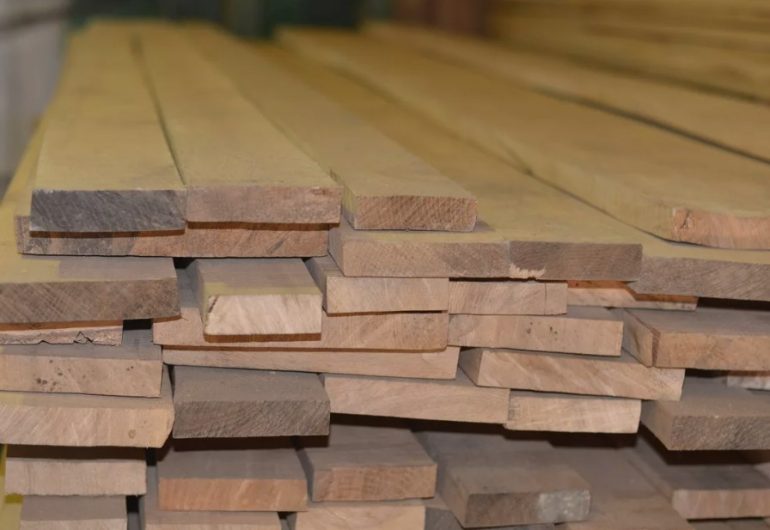 Доска дубовая обрезная сухая и доска обрезная березы — надёжные решения от Gbanoff